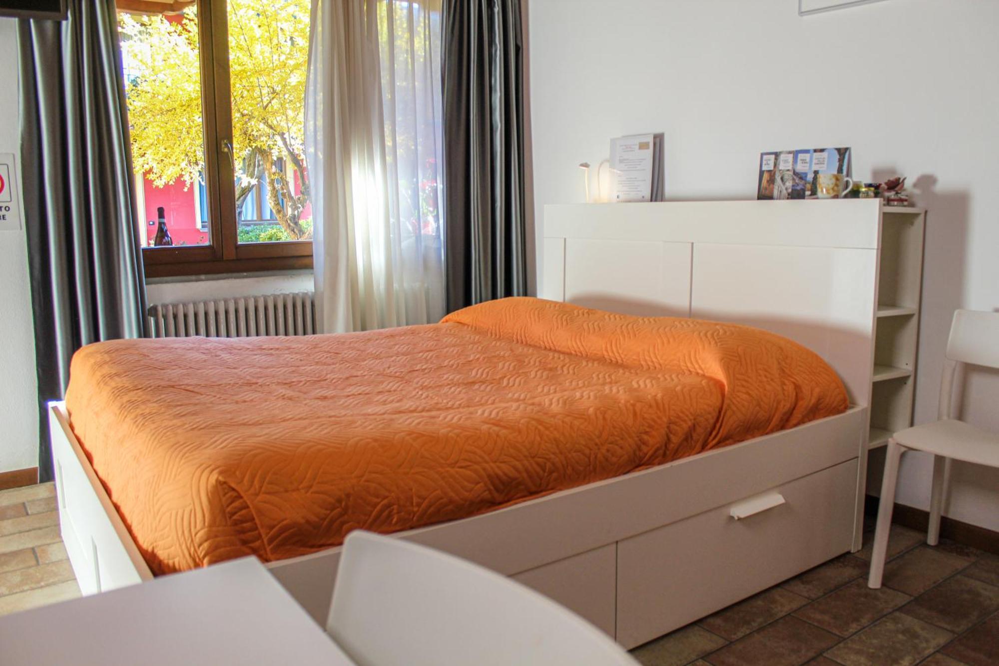 Bergamo Easy Airport Private Parking公寓 外观 照片