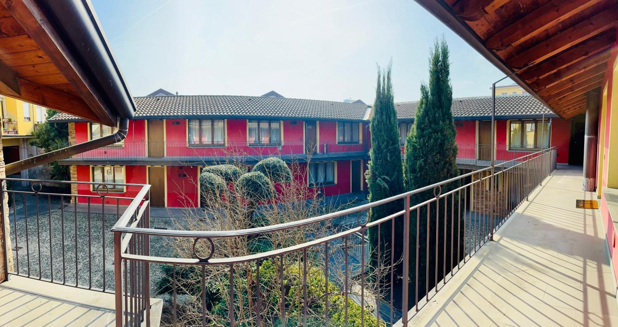 Bergamo Easy Airport Private Parking公寓 外观 照片